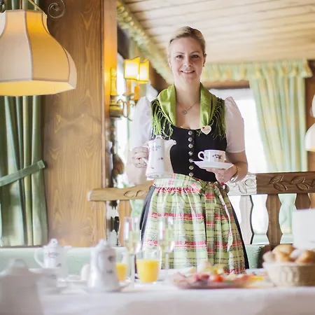 Kaisers Tanne - Premium Alles Inklusive Hotel
